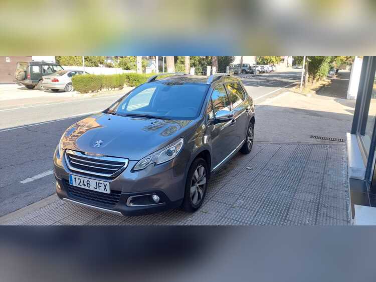 Peugeot 2008 90 cv hdi foto 6